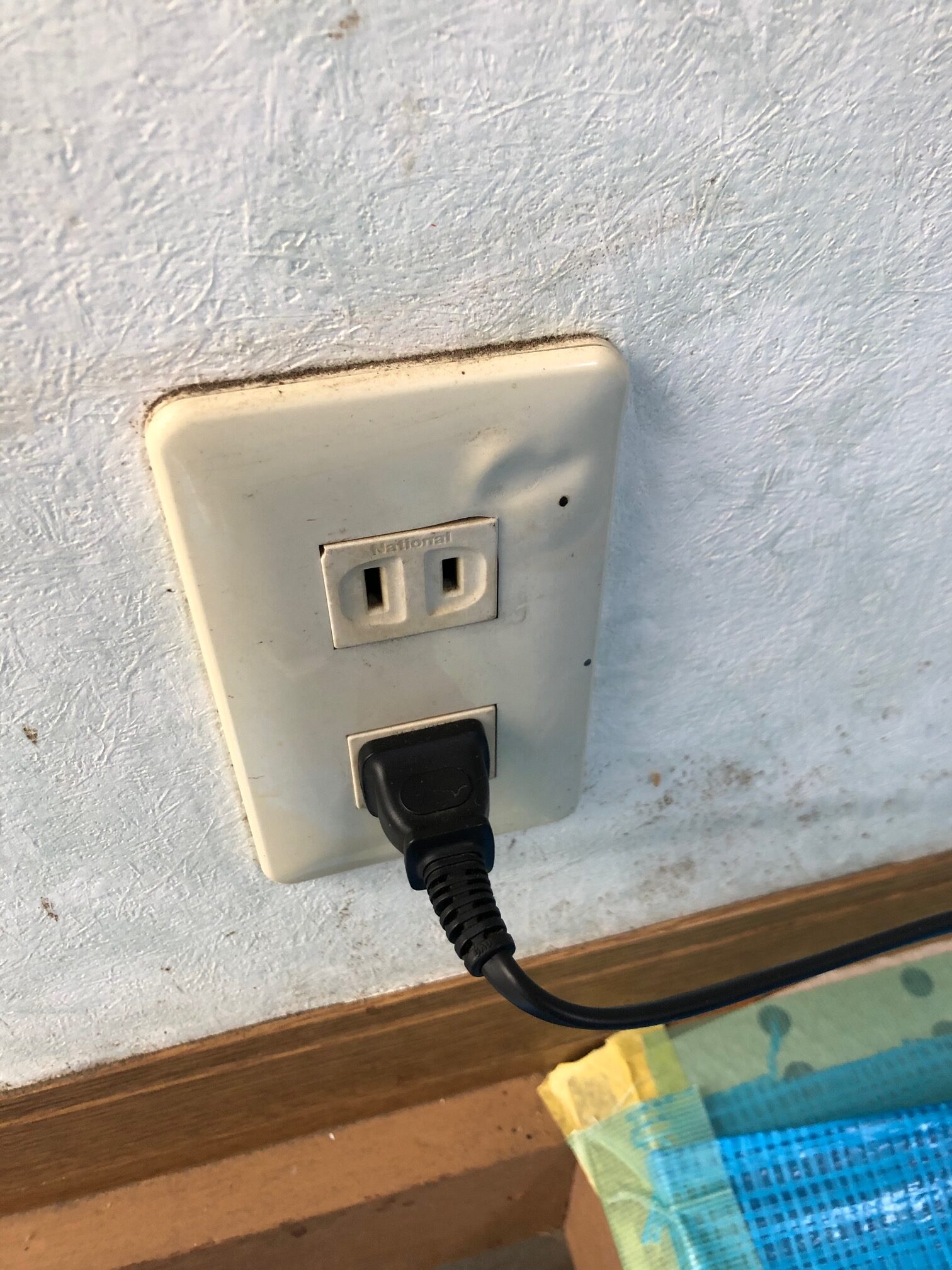 コンセント・スイッチの取替は自分で出来る？